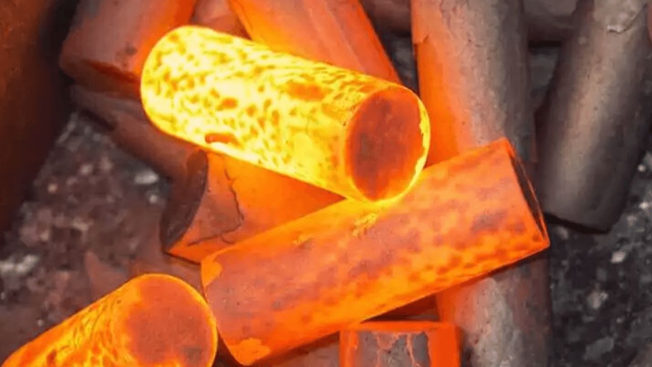 How Do E-Bikes Work? What Are The Must-Have Accessories for Everyone?